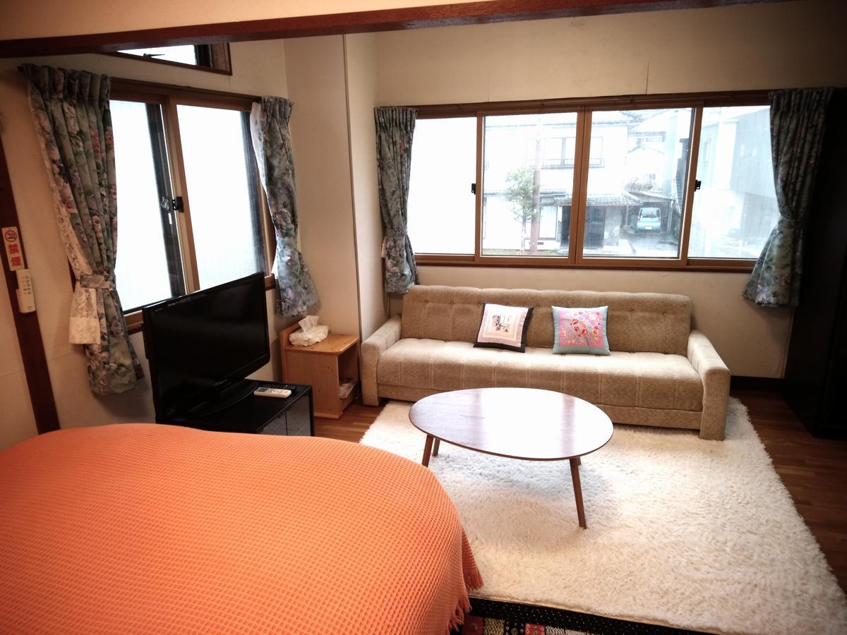 Hitoyoshi Morinohall Ladies In - Female Only Екстериор снимка